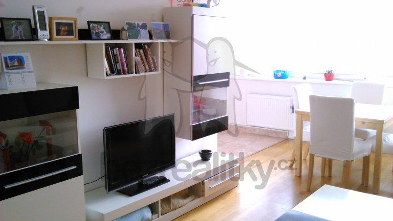 1 bedroom with open-plan kitchen flat to rent, 52 m², Vřesová, Prague, Prague