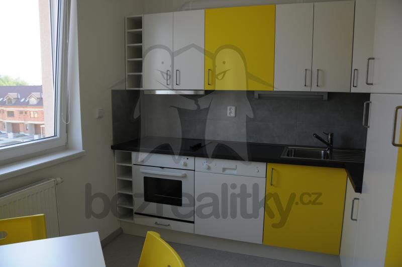 2 bedroom flat to rent, 62 m², Gen. Peřiny, Hustopeče, Jihomoravský Region