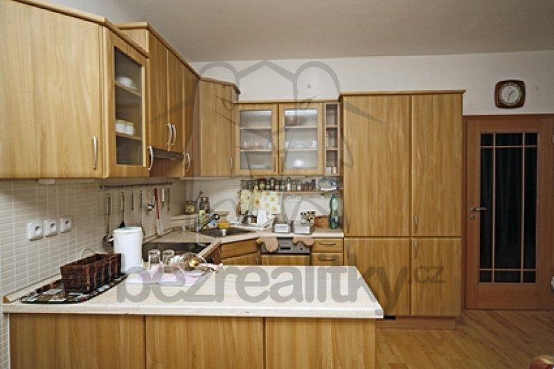 Studio flat to rent, 47 m², Netlucká, Prague, Prague