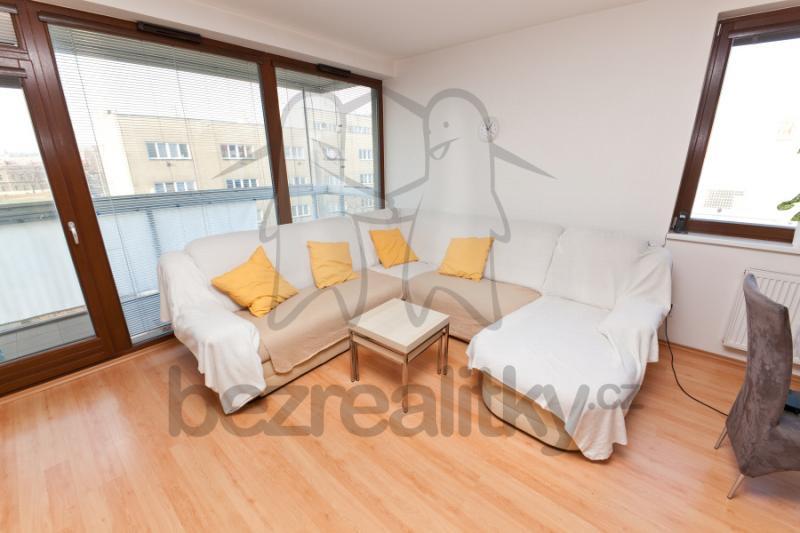 2 bedroom with open-plan kitchen flat to rent, 84 m², Osadní, Prague, Prague