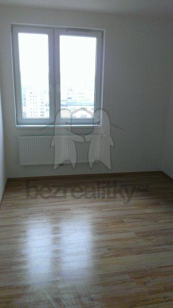 1 bedroom with open-plan kitchen flat to rent, 43 m², Českomoravská, Prague, Prague