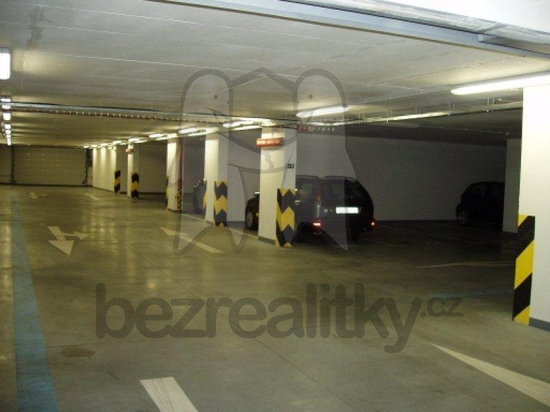 garage to rent, 12 m², Zrzavého, Prague, Prague