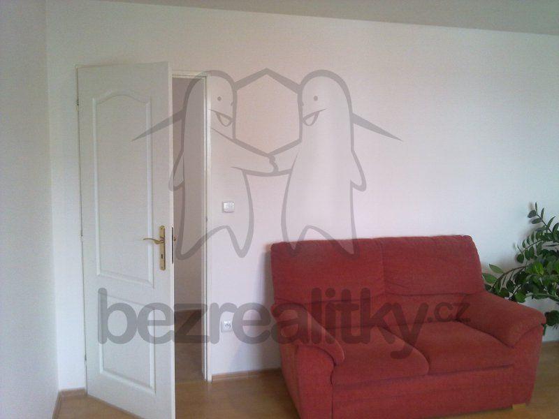 house to rent, 21 m², Hlavní, Hovorčovice, Středočeský Region