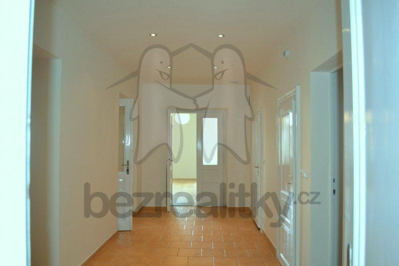 3 bedroom with open-plan kitchen flat to rent, 141 m², Janovského, Prague, Prague