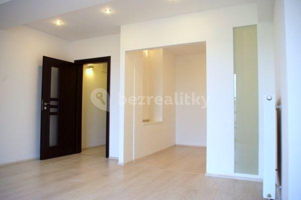 1 bedroom with open-plan kitchen flat to rent, 43 m², Lesní stezka, Jablonec nad Nisou, Liberecký Region