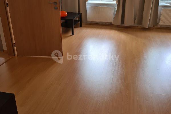 2 bedroom flat to rent, 85 m², Petřínská, Praha