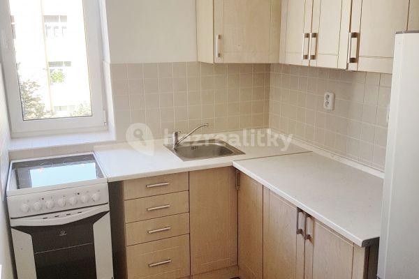 2 bedroom flat to rent, 55 m², Zdařilá, Praha