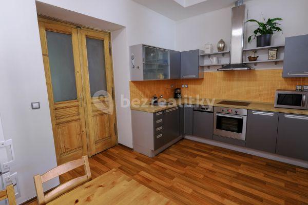 3 bedroom flat to rent, 83 m², U Santošky , 