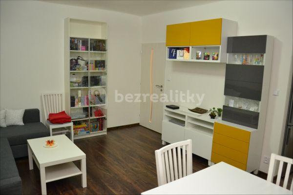 2 bedroom flat to rent, 45 m², Oblouková, Praha 10