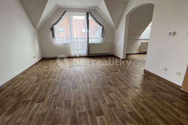 2 bedroom flat to rent, 69 m², Bohuslava Martinů, Říčany