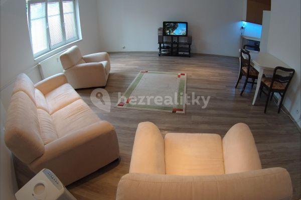 2 bedroom flat to rent, 61 m², náměstí V. Řezáče, Karlovy Vary