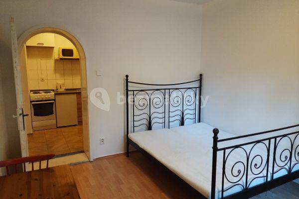 Studio flat to rent, 27 m², Přemyšlenská, Praha 8