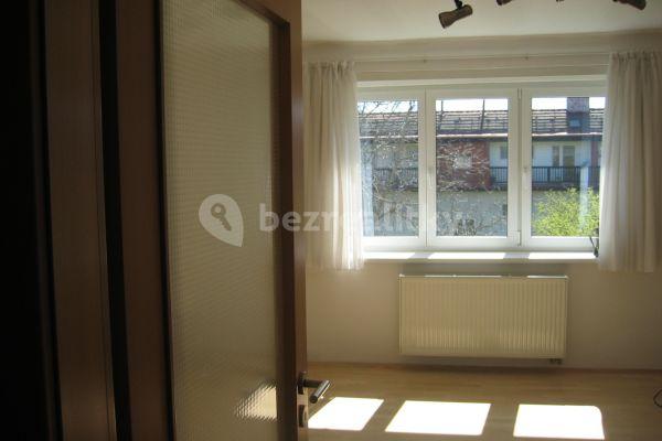 3 bedroom flat to rent, 70 m², Na Pískách, Praha