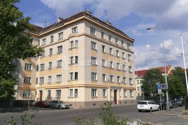 1 bedroom flat to rent, 56 m², Železničářů, Hlavní město Praha