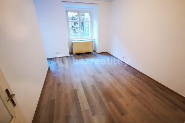 2 bedroom flat to rent, 45 m², V Háji, Praha 7