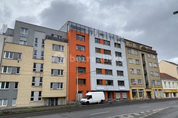 1 bedroom with open-plan kitchen flat to rent, 50 m², Plzeňská, Praha