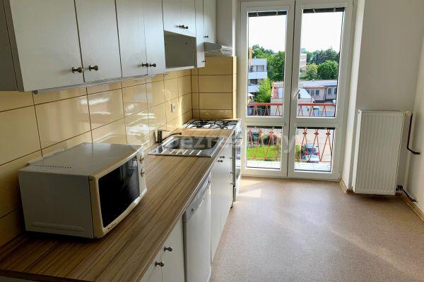 2 bedroom flat to rent, 50 m², Na Střezině, Hradec Králové