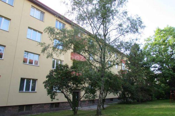 3 bedroom flat to rent, 86 m², Horáčkova, Praha