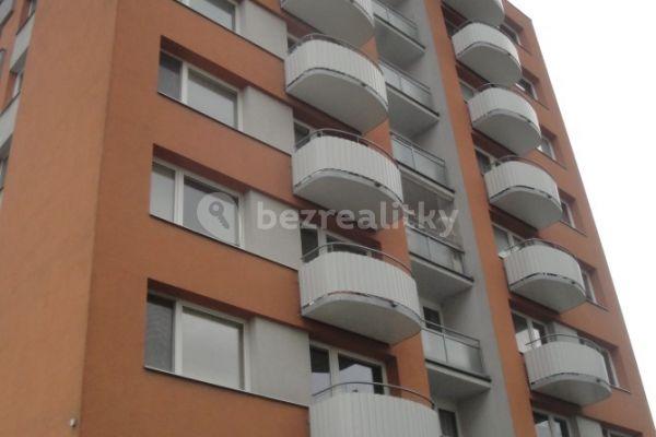 2 bedroom flat to rent, 67 m², Plukovníka Mráze, Praha