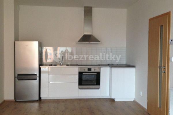 Studio flat to rent, 40 m², Bělohorská, Brno