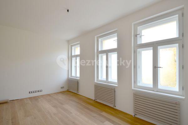 1 bedroom with open-plan kitchen flat to rent, 44 m², Rybalkova, Praha