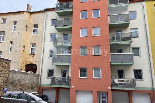 Studio flat to rent, 35 m², Slovanská, Plzeň, Plzeňský Region