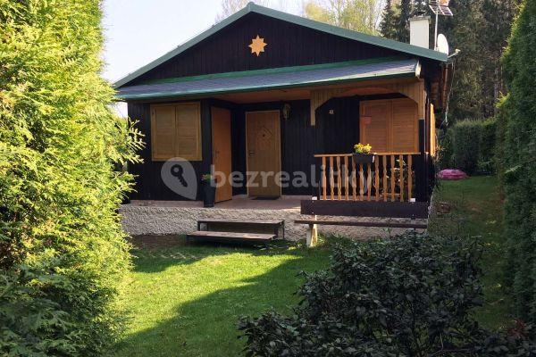 recreational property to rent, 0 m², Dobronice