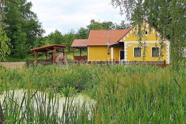 recreational property to rent, 0 m², Hrachoviště u Třeboně