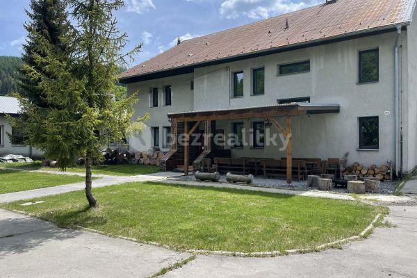 recreational property to rent, 0 m², Holčovice - Spálené