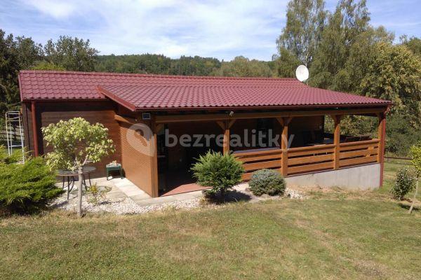 recreational property to rent, 0 m², Jistec