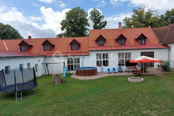 recreational property to rent, 0 m², Libořezy