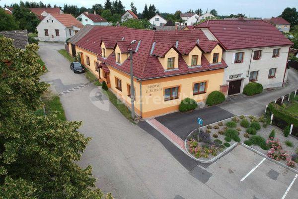 recreational property to rent, 0 m², Chrášťany