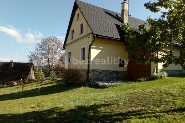 recreational property to rent, 0 m², Komňátka