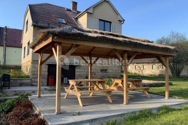 recreational property to rent, 0 m², Popovice u Jičína