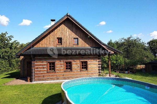 recreational property to rent, 0 m², Rovečné