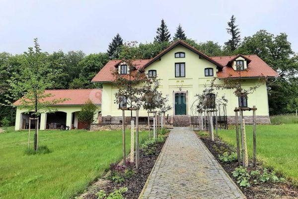 recreational property to rent, 0 m², Rozsochatec