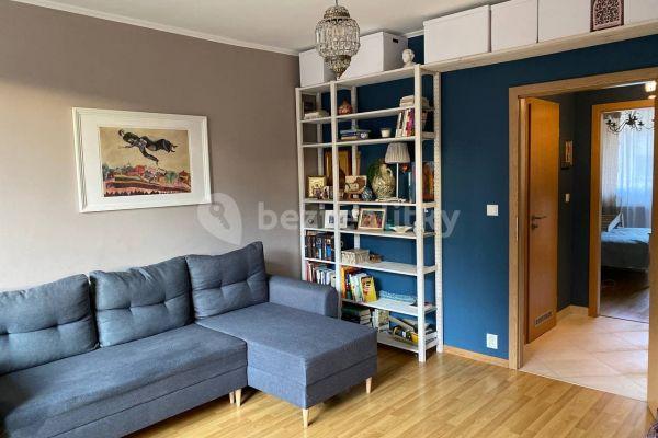 2 bedroom flat to rent, 65 m², Rostovská, Hlavní město Praha