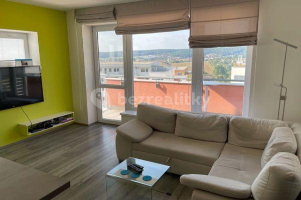 1 bedroom with open-plan kitchen flat to rent, 46 m², Hvozdecká, Brno