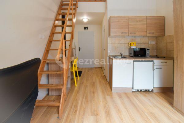 Studio flat to rent, 25 m², Hybešova, Brno, Jihomoravský Region