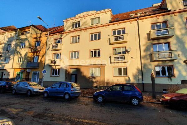 Studio flat to rent, 40 m², Sezemická, Pardubice, Pardubický Region