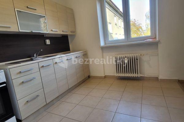 1 bedroom with open-plan kitchen flat to rent, 41 m², Koperníkova, 