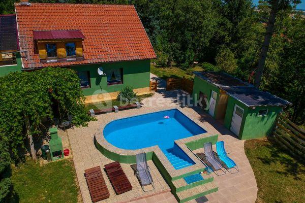 recreational property to rent, 0 m², Klobouky u Brna