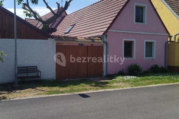 recreational property to rent, 0 m², Hlohovec