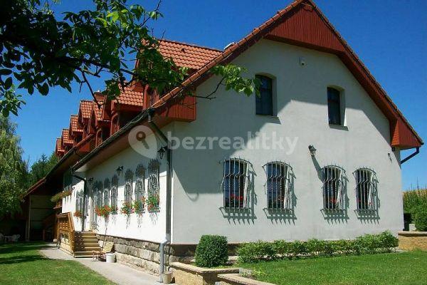 recreational property to rent, 0 m², Sobotka - Trní