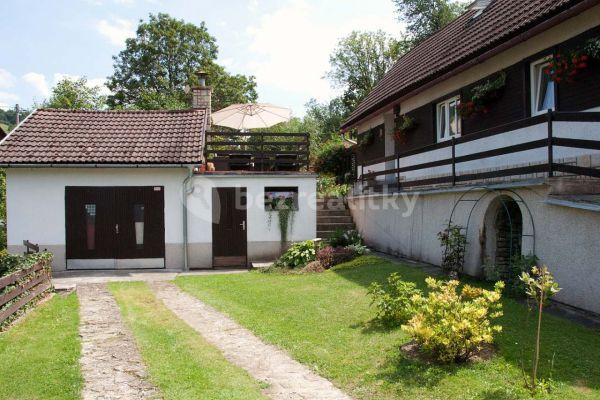 recreational property to rent, 0 m², Halenkov - údolí Břežitá