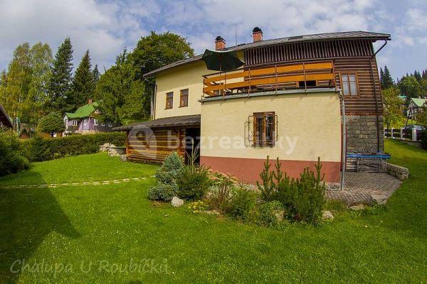 recreational property to rent, 0 m², Polubný