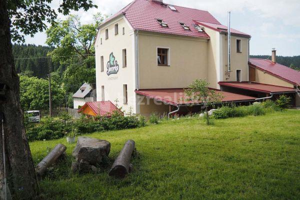 recreational property to rent, 0 m², Pernink