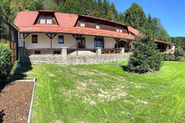 recreational property to rent, 0 m², Stachy - Zadov