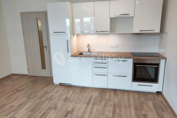 Studio flat to rent, 36 m², Saarinenova, Hlavní město Praha