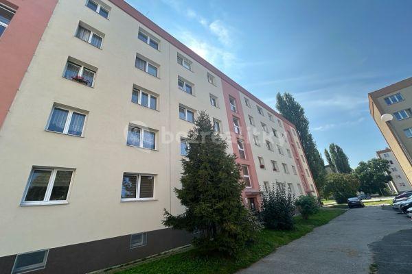 2 bedroom flat to rent, 52 m², Holubova, 